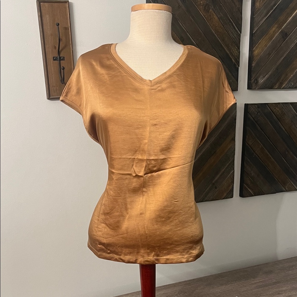 CHARLIE B Gold Short Sleeve V-Neck Top